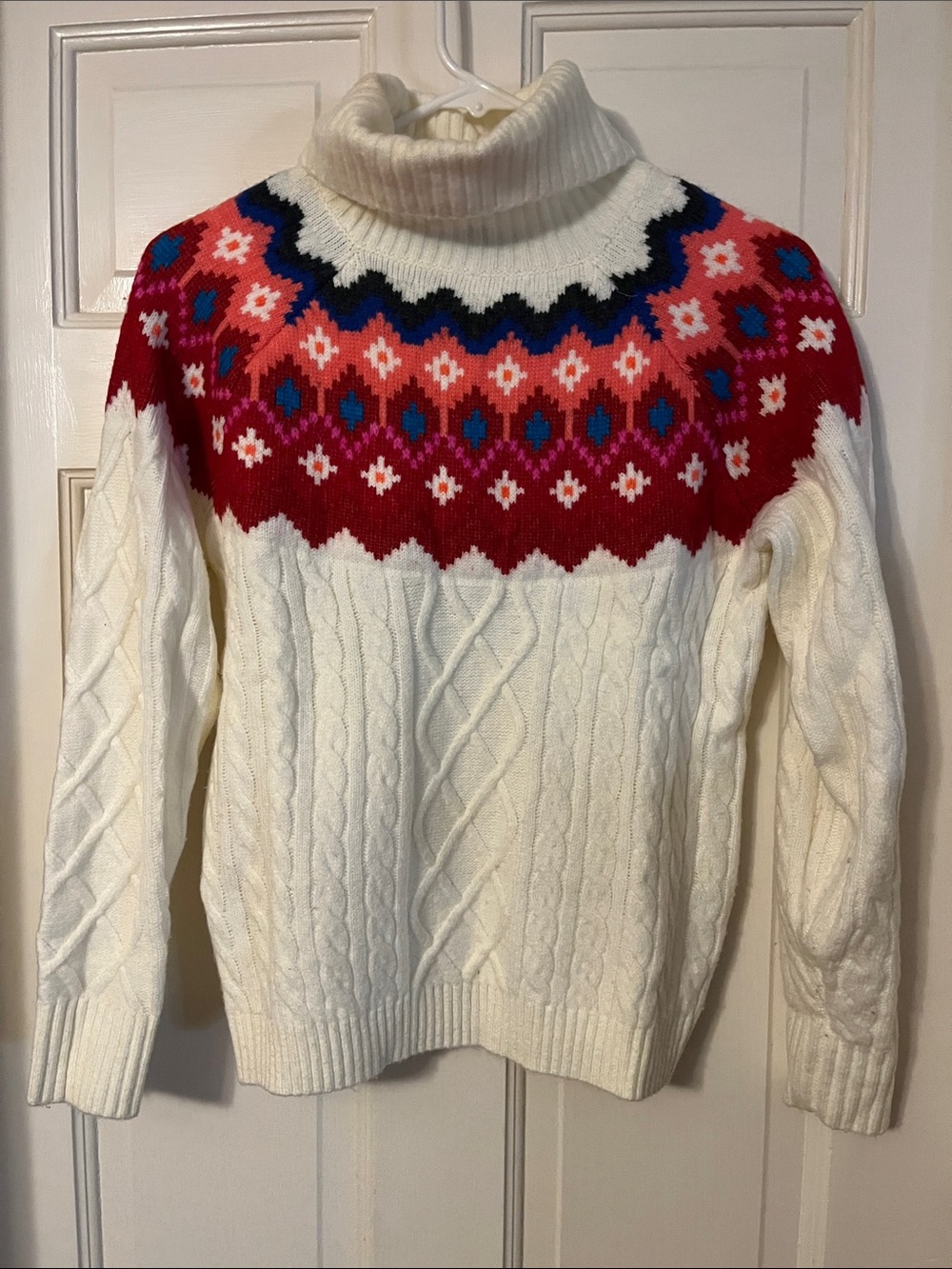 LOFT Cream Cable-Knit Turtleneck Sweater with Red & Pink Fair Isle Yoke